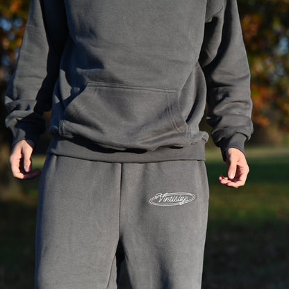 Conjunto Gris Oscuro - The Core Collection